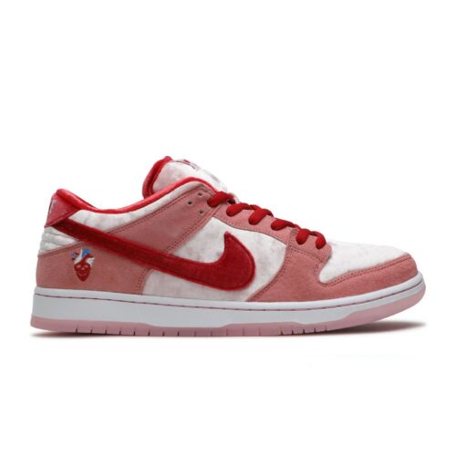 Dunk-Low-StrangeLove-Skateboards-Reps-CT2552-800-1 Nike SB Dunk Low