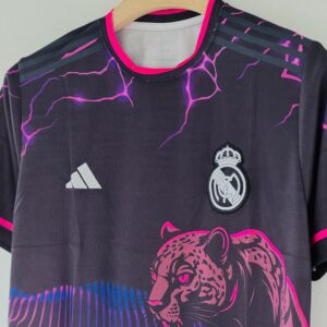 Silent Power. Pure Class. – Real Madrid Panther Special Edition