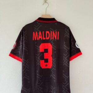 F5F05EB6-100B-441F-BF62-8F8F12481687 Defend with Honor. Lead with Class. – AC Milan 1996/97 Maldini Five-Sleeve Edition