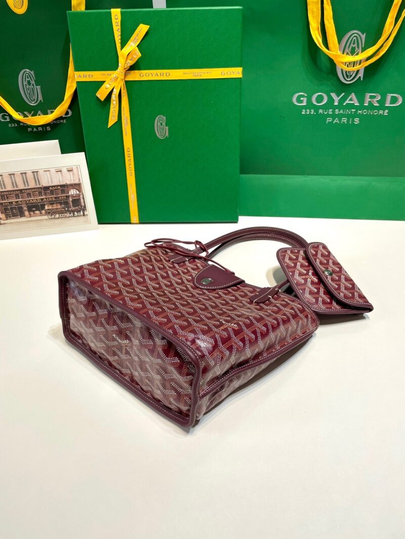 Goyard Anjou Mini in Burgundy