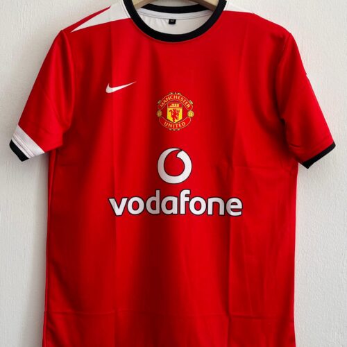 Manchester United 2004-05 Vodafone Retro Jersey