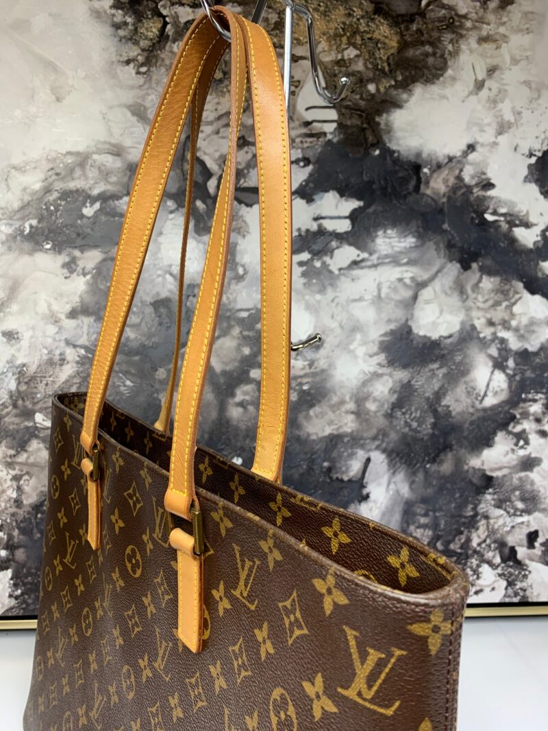 Louis Vuitton Luco Tote Brown Leather
