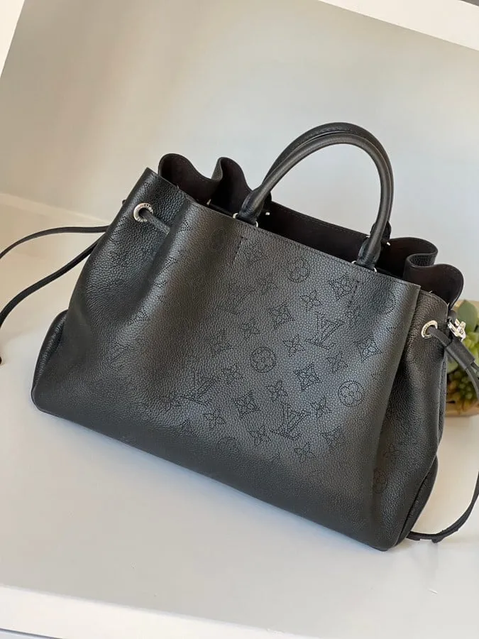 Louis vuitton bella mahina tote black