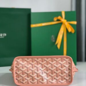 Goyard Anjou Pink