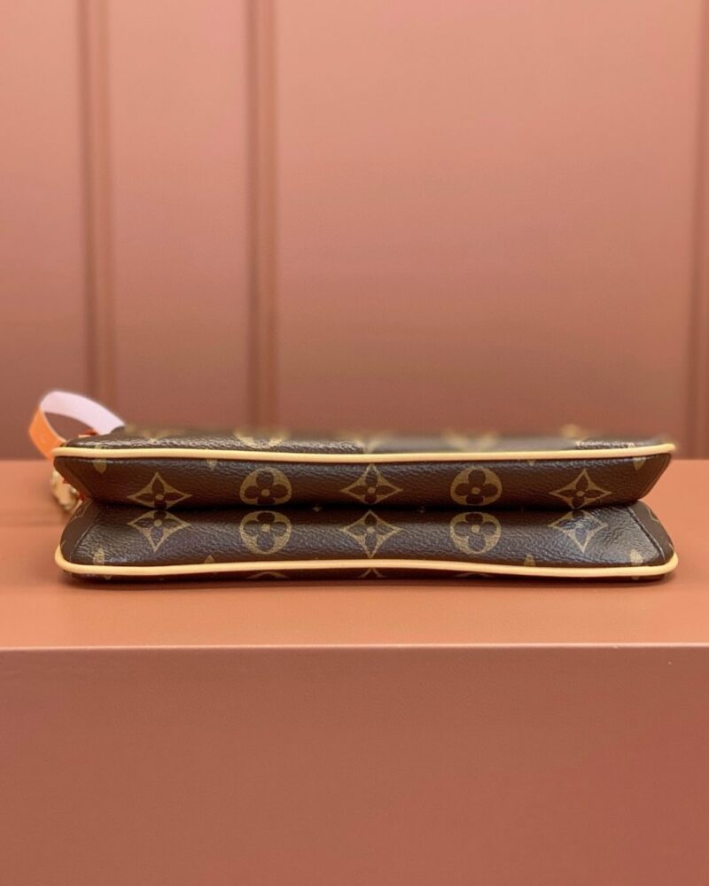 Louis Vuitton M83008 Pochette Liv