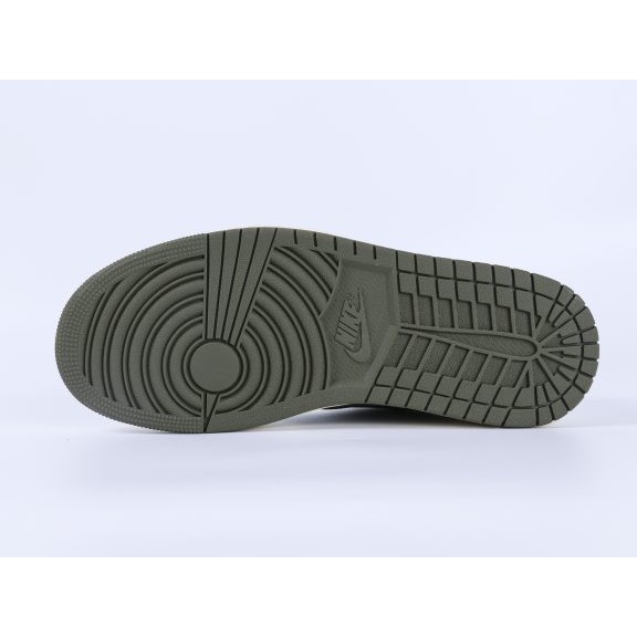 Jordan 1 Retro Low OG SP