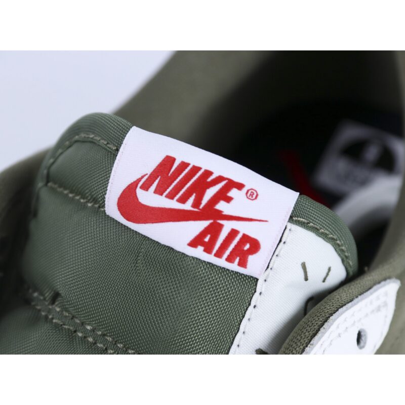 Jordan 1 Retro Low OG SP