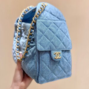 CHANEL 25 SMALL IN BLUE 30 DENIM GOLD HARDWARE