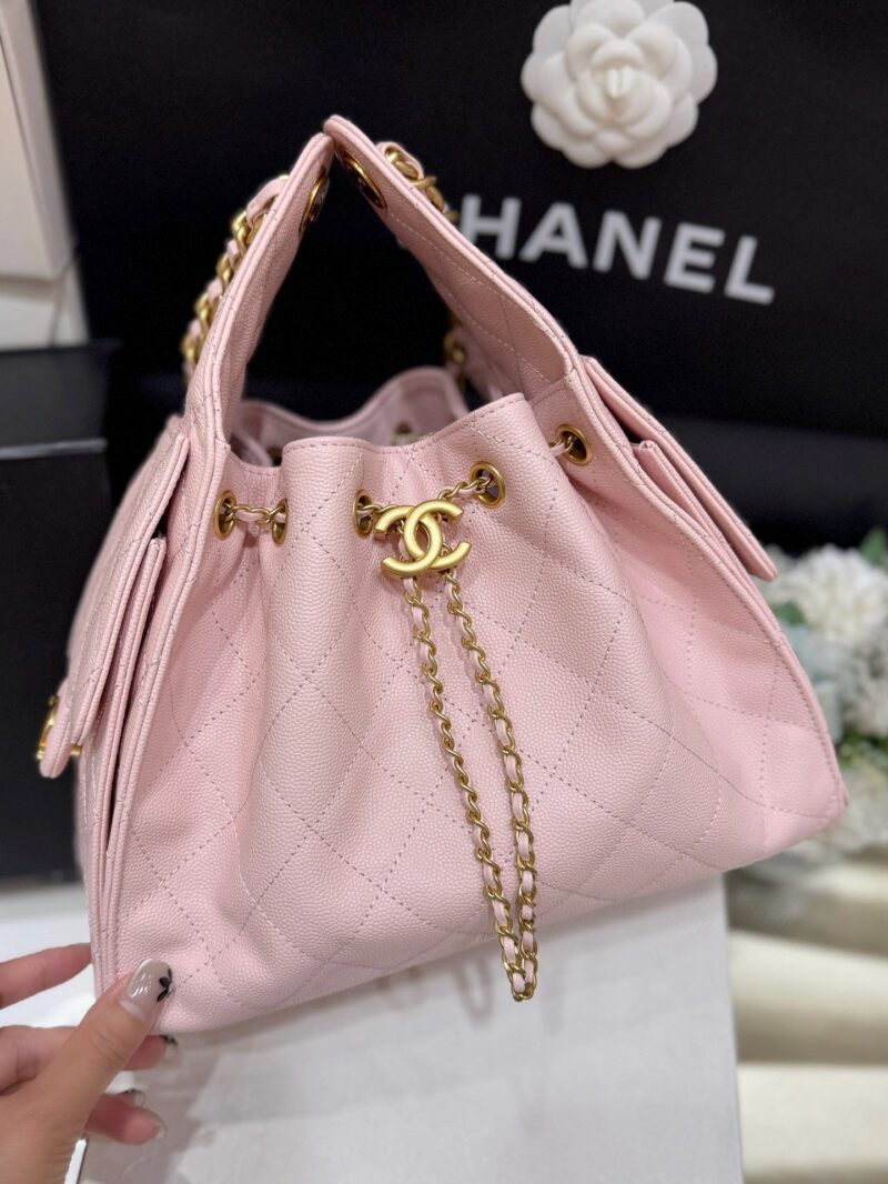 CHANEL 25 HANDBAG IN PASTEL PINK WITH GOLD HARDWARE