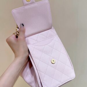 CHANEL 25 HANDBAG IN PASTEL PINK WITH GOLD HARDWARE