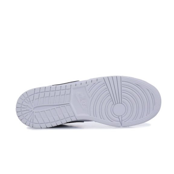 Jordan-1-Retro-Low-GS-White-Black-4-576x410-1 Jordan 1 Low