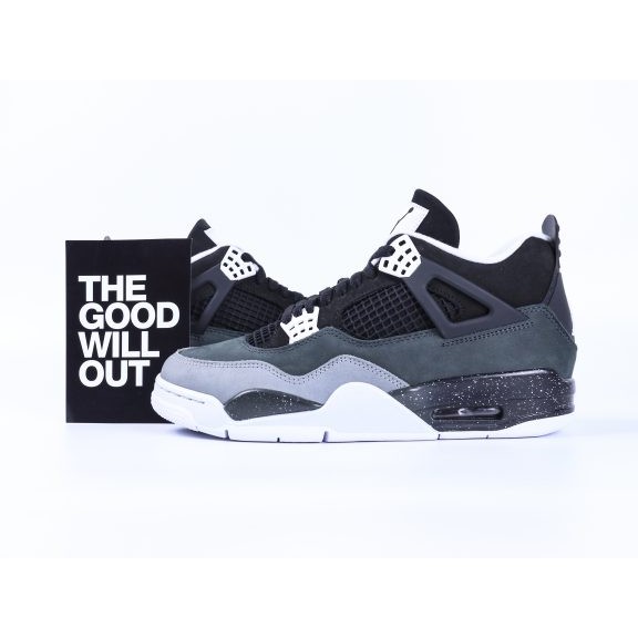 Jordan 4 Retro