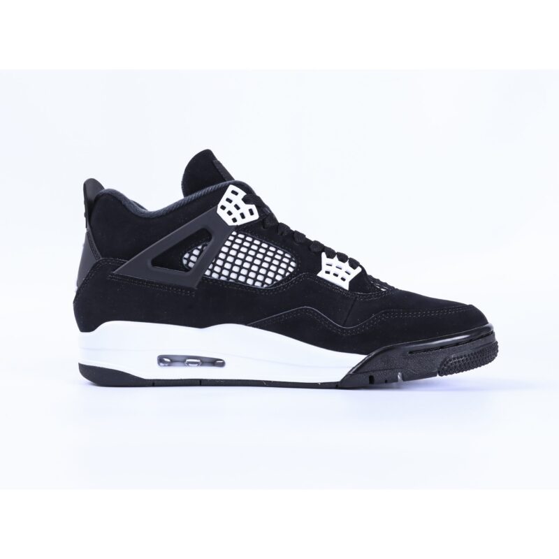 Jordan 4 Retro