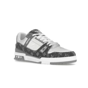 Monogram-Denim-Grey-White-2-576x410-1 LV Trainer