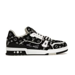 Trainer-flocked-cloth-black-1-576x410-1 Trainer