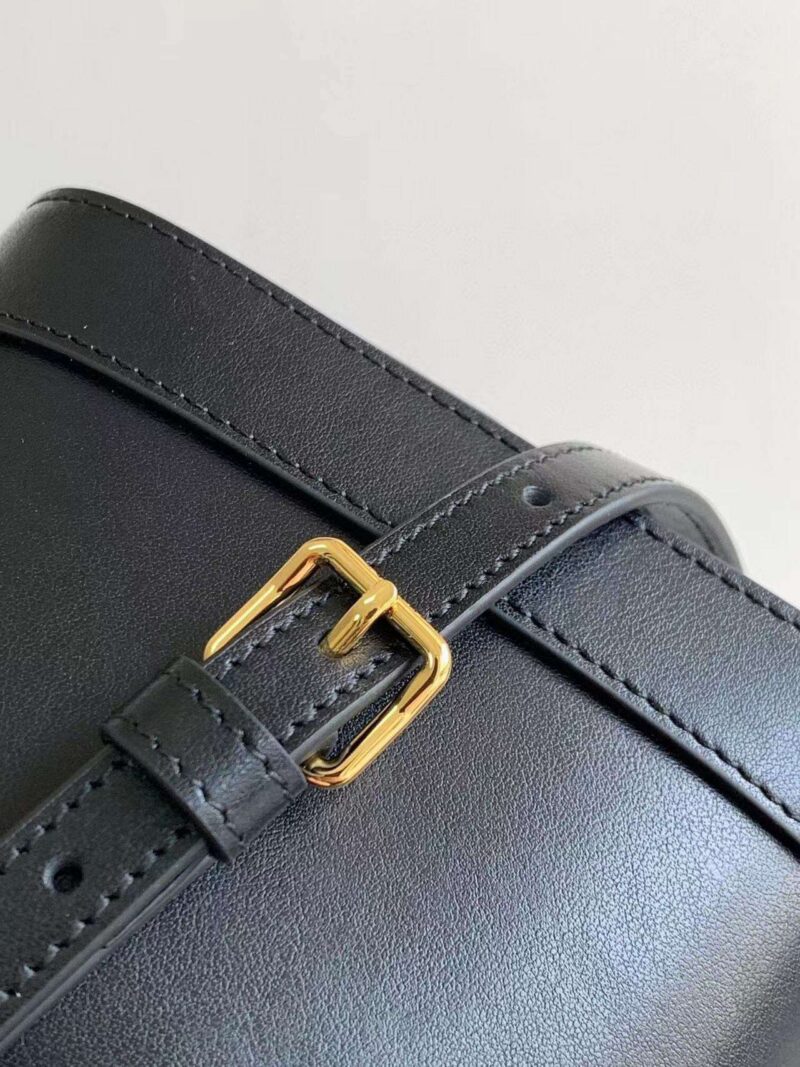 Celine Small Bucket Cuir Triomphe Mini Black Bucket Bag 19.5x16x7cm