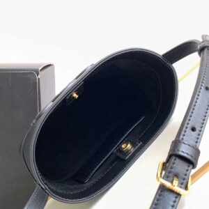 Celine Small Bucket Cuir Triomphe Mini Black Bucket Bag 19.5x16x7cm