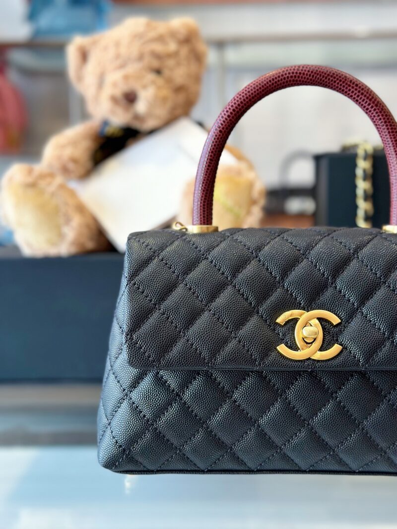 Chanel Handbag Coco Lock Gold Lizard Skin Black 24cm