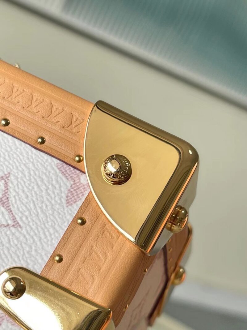 Louis Vuitton LV Camera Box Lock Gold 16x13x7.5cm