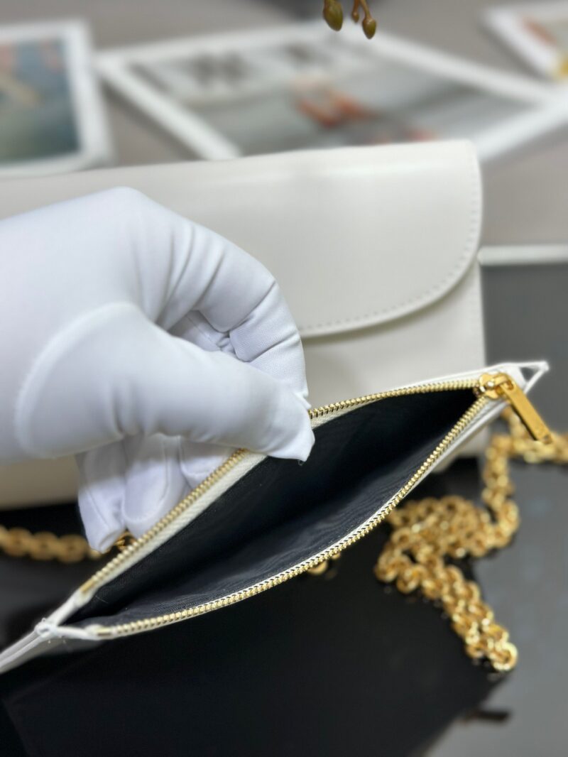 Dior Bobby Women’s Crossbody Bag Super White Smooth Leather 21.5x12x4cm