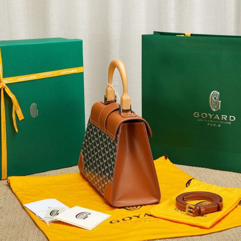 Goyard SAIGON Brown Handbag With Wooden Handle 28cm