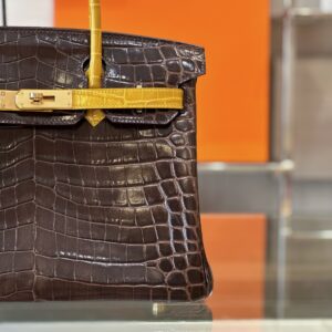 Hermes Birkin 30 Brown/Gold Genuine Crocodile Leather Gold Hardware – Custom Made
