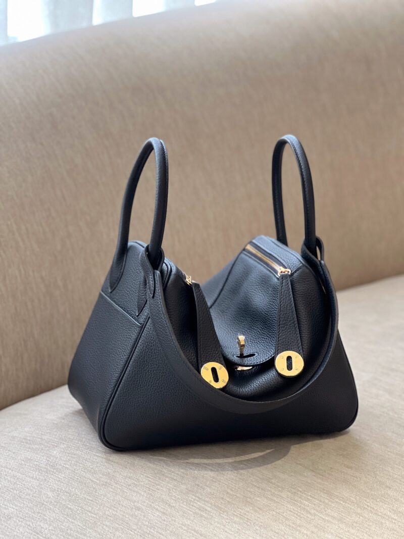 Hermes Lindy 26 Black Gold Hardware