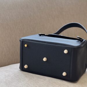Hermes Lindy 26 Black Gold Hardware