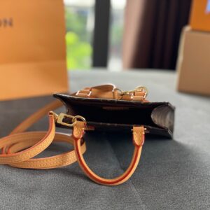 Louis Vuitton LV Petit Sacplat Woman’s Handbags 17x14cm