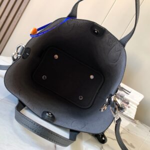 Louis Vuitton LV Blossom PM Mahina Black Handbags 20x20x12.5cm