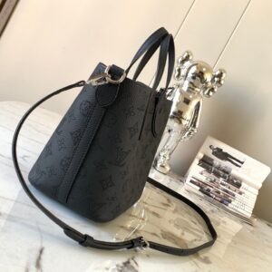 Louis Vuitton LV Blossom PM Mahina Black Handbags 20x20x12.5cm