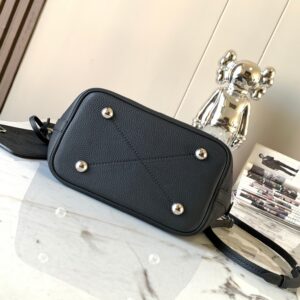 Louis Vuitton LV Blossom PM Mahina Black Handbags 20x20x12.5cm