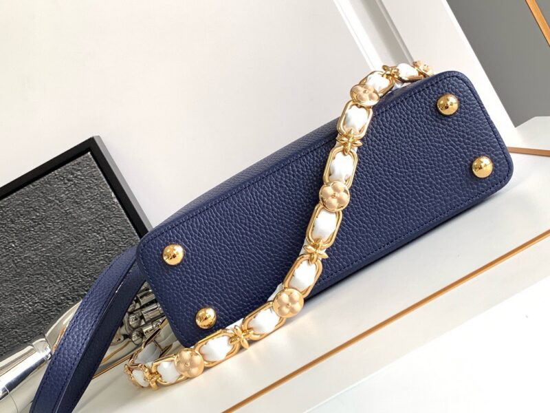 Louis Vuitton LV Capucines BB Woman’ Like Auth Navy Blue Handbags 27x18x9cm