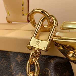 Louis Vuitton LV Clucth Tisitt Like Auth Lock Handbags 28x14cm