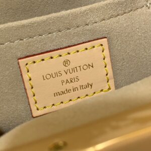 Louis Vuitton LV Clucth Tisitt Like Auth Lock Handbags 28x14cm