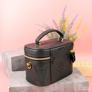 Louis Vuitton LV Clutch Black Box Handbag Replica 11 19x13x10cm