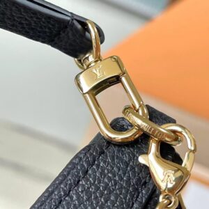 Louis Vuitton LV Easy Pouch On Strap Super Handbags Black 19×11.5x3cm