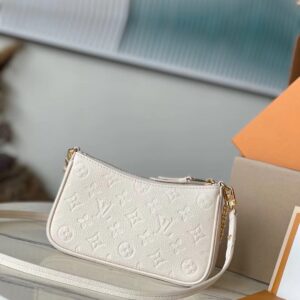 Louis Vuitton LV Easy Pouch On Strap Handbags White Milk 19×11.5x3cm