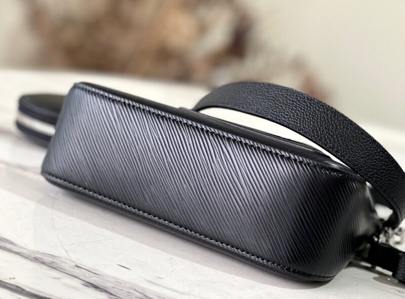 Louis Vuitton LV Marellini EPI Black Handbags 20cm