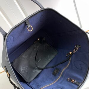 Louis Vuitton LV Never Full Monogram Like Auth Black Handbags 32x29x17cm