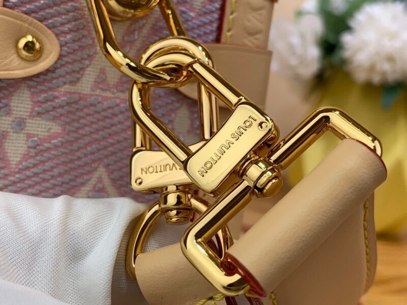 Louis Vuitton LV Side Trunk Like Auth Monogram Pattern Handbags 21x14x6cm