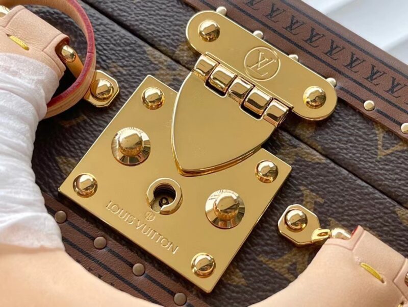 Louis Vuitton LV Valisette Tresor Monogram Handbags 22.5×14.5×11.5cm