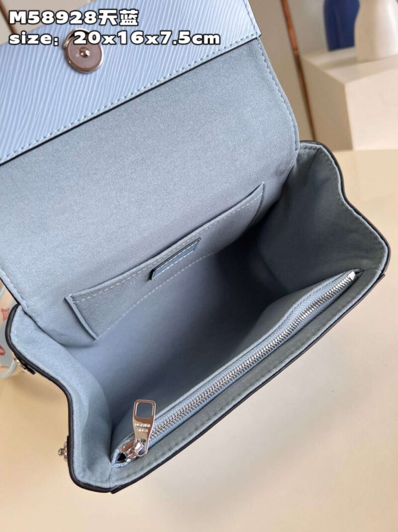 Louis Vuitton Clunny Blue Raised Pattern Handbags 20x16cm