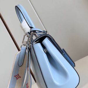 Louis Vuitton Clunny Blue Raised Pattern Handbags 20x16cm