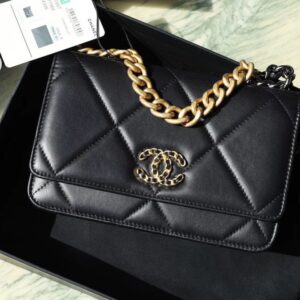 Tui-Xach-Chanel-Woc-C19-Like-Auth-Nu-Da-Cuu-Mau-Den-19cm-5 Chanel Woc C19 Handbag Woman’s Lock Gold Black 19cm