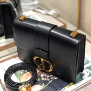 Dior 30 Montaigne Super High-Quality Women’s Handbag Black with Gold Lock 24x17x8cm