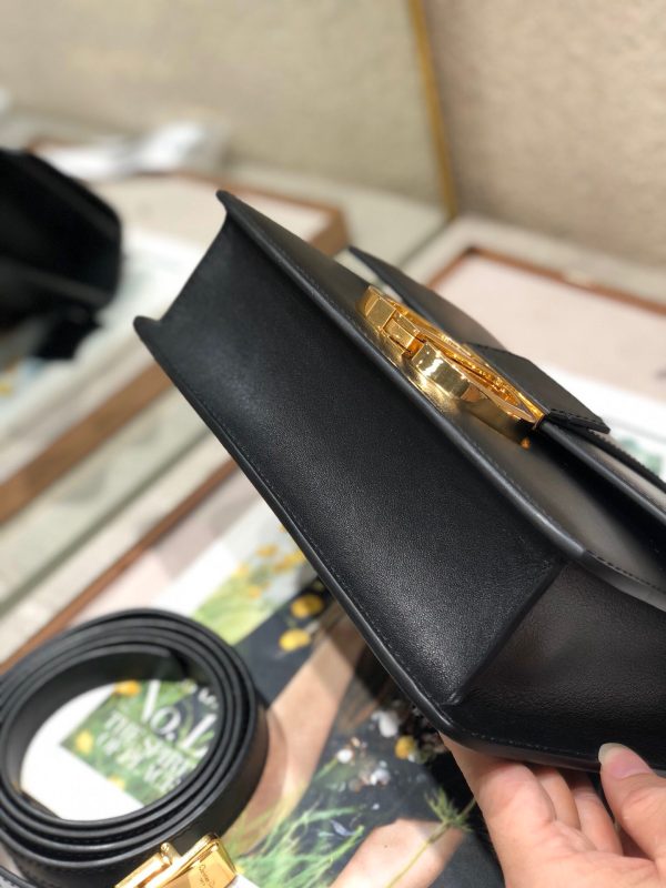 Dior 30 Montaigne Super High-Quality Women’s Handbag Black with Gold Lock 24x17x8cm