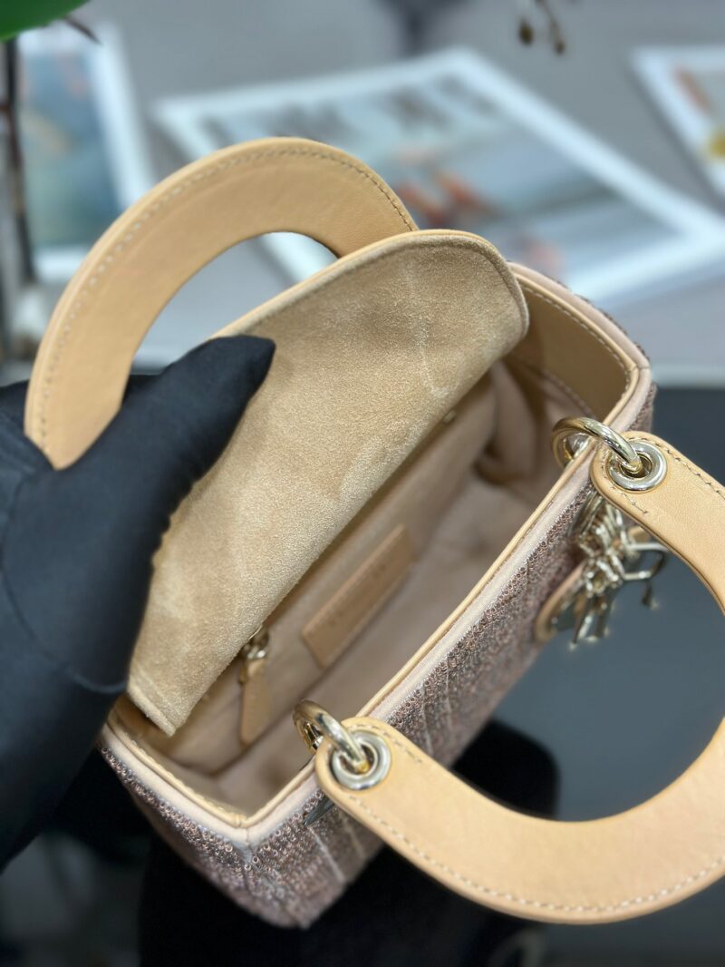 Dior Lady Super Yellow Beaded Handbag 17x15x7cm