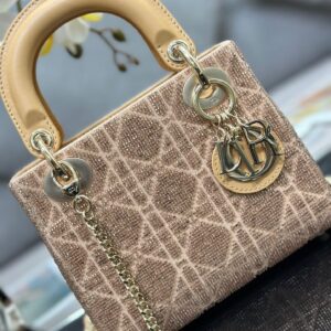 Dior Lady Super Yellow Beaded Handbag 17x15x7cm