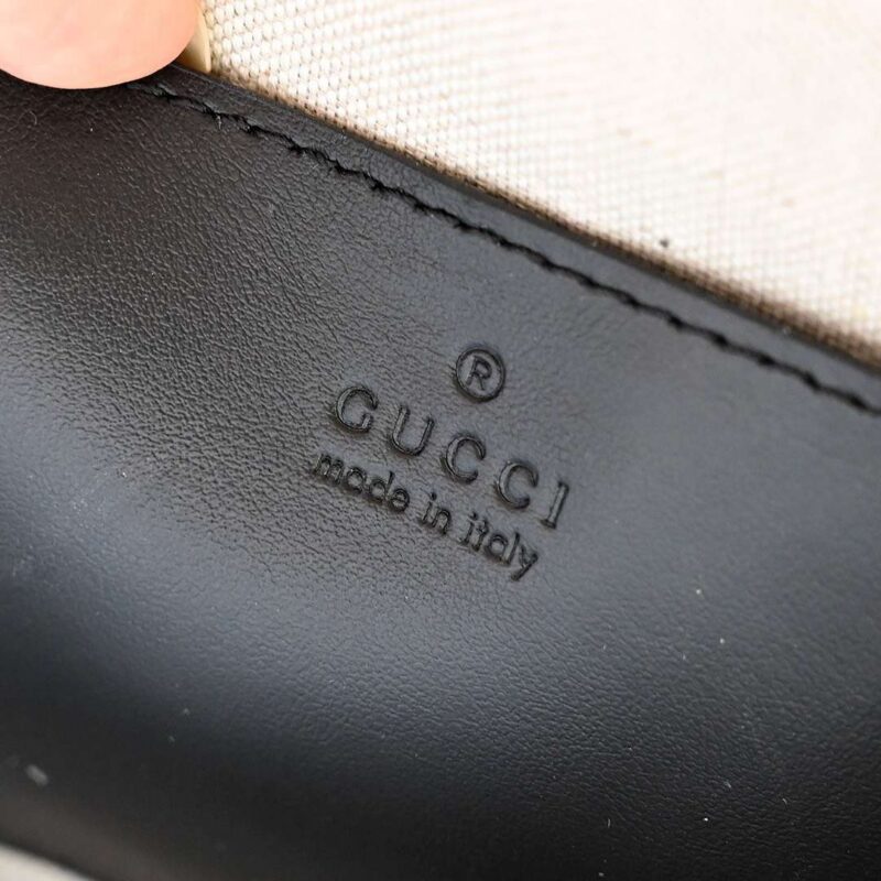 Gucci Matelasse Like Auth Bag with Embossed GC Pattern 21cm